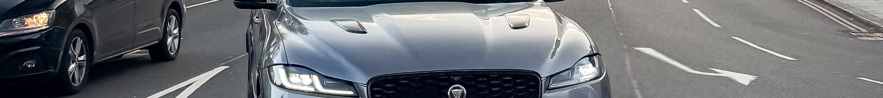 Jaguar F-PACE SVR 2021