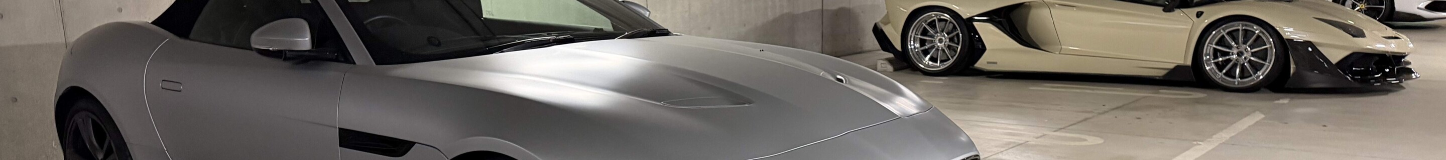 Jaguar F-TYPE R Convertible 2020