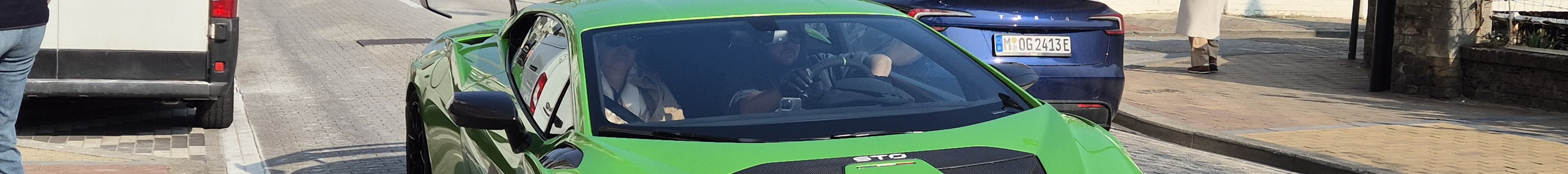 Lamborghini Huracán LP640-2 STO