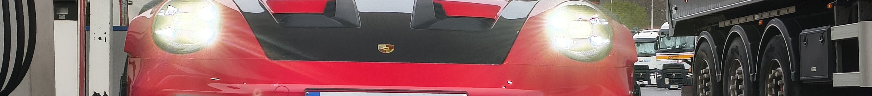 Porsche 992 GT3 RS MkI Weissach Package