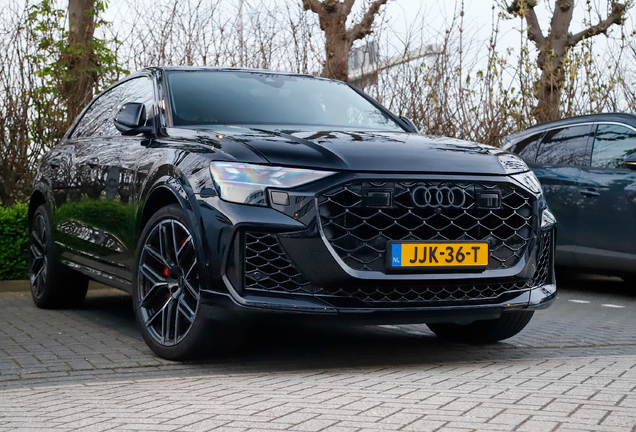 Audi RS Q8 2024