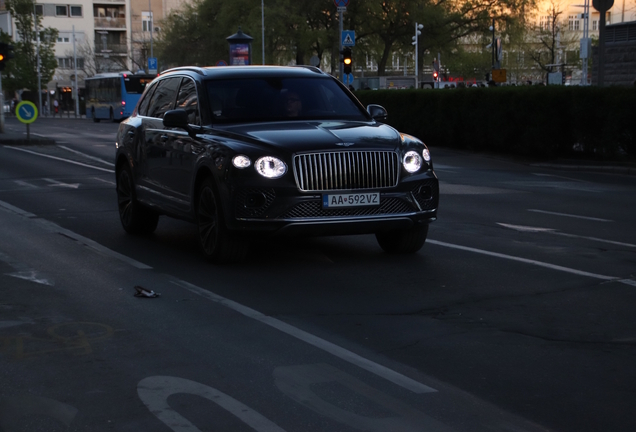 Bentley Bentayga Azure EWB First Edition