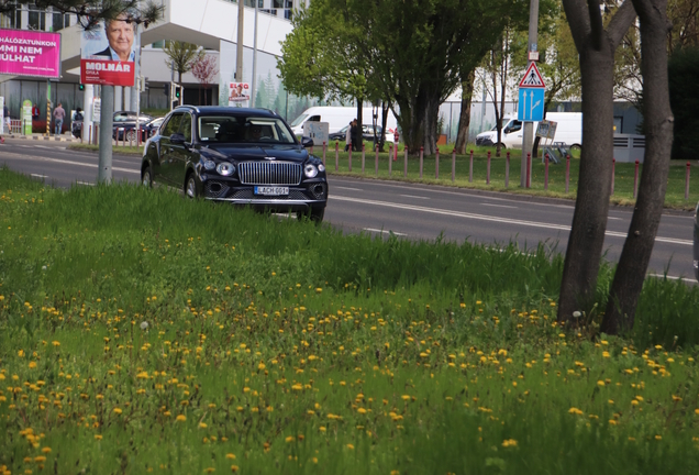 Bentley Bentayga Azure EWB First Edition