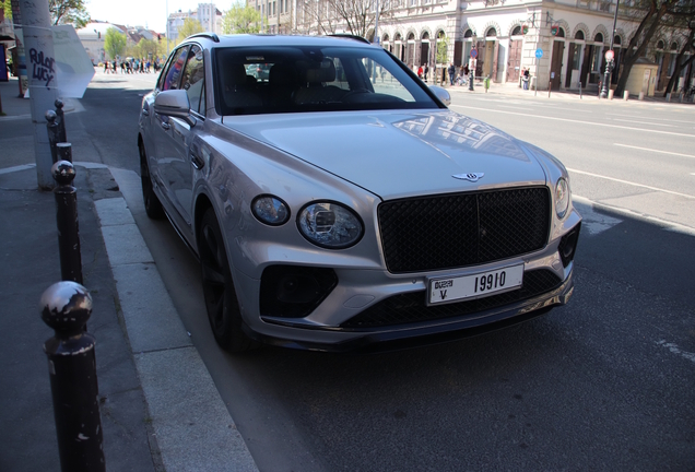 Bentley Bentayga Hybrid 2021 First Edition