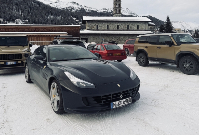 Ferrari GTC4Lusso