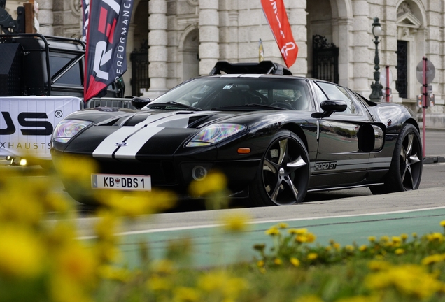 Ford GT
