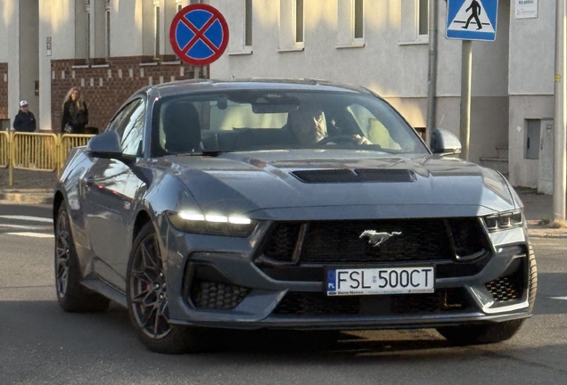 Ford Mustang GT 2024