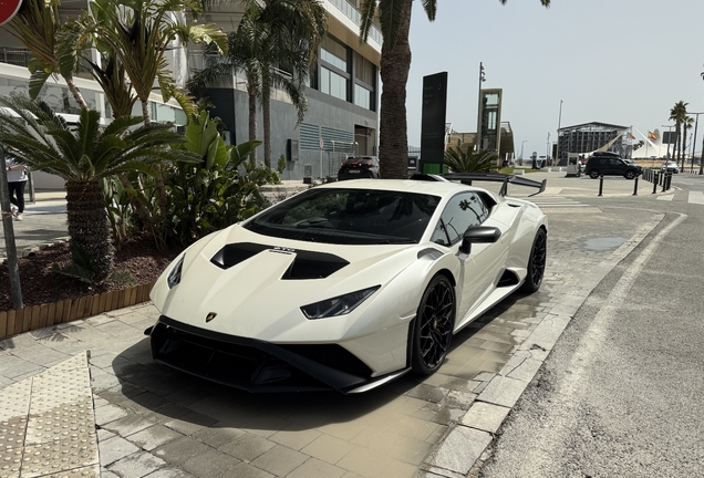 Lamborghini Huracán LP640-2 STO