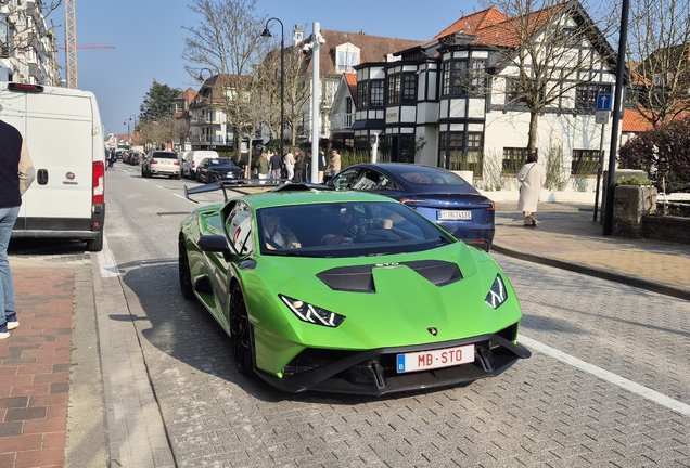 Lamborghini Huracán LP640-2 STO
