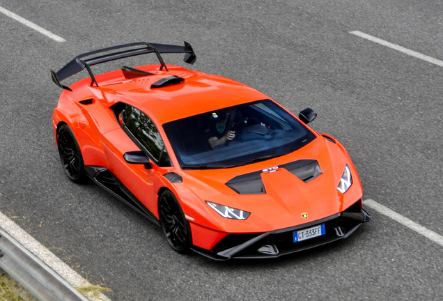 Lamborghini Huracán LP640-2 STO