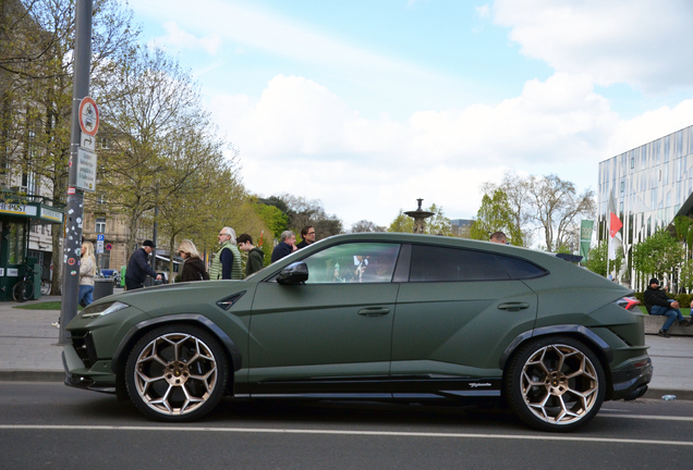 Lamborghini Urus Performante