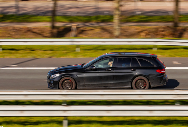 Mercedes-AMG C 63 S Estate S205 Edition 1