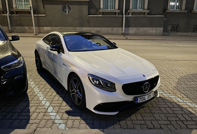Mercedes-AMG S 63 Coupé C217