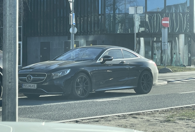 Mercedes-Benz S 63 AMG Coupé C217