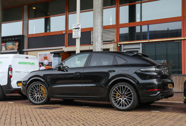 Porsche Cayenne Coupé Turbo S E-Hybrid