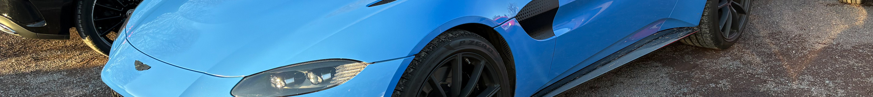 Aston Martin V8 Vantage Roadster 2020