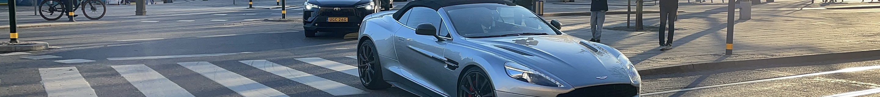 Aston Martin Vanquish Volante