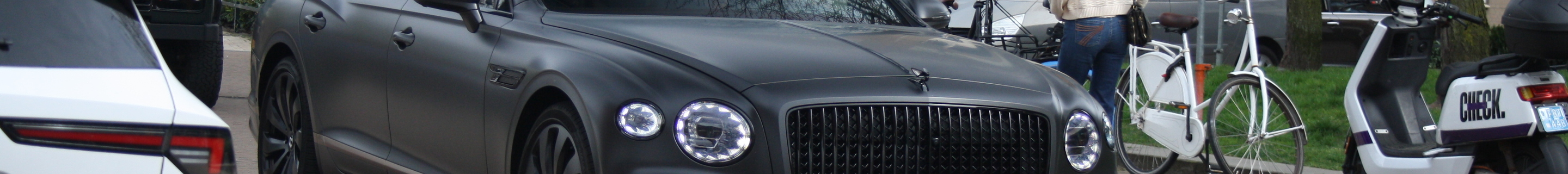 Bentley Flying Spur V8 2021 First Edition