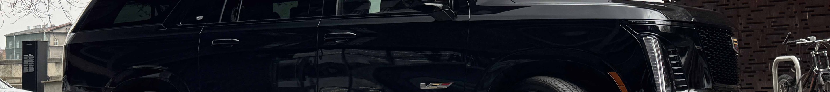 Cadillac Escalade-V ESV 2025