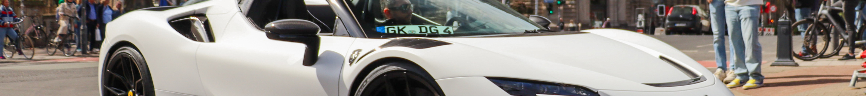 Ferrari SF90 Spider Novitec