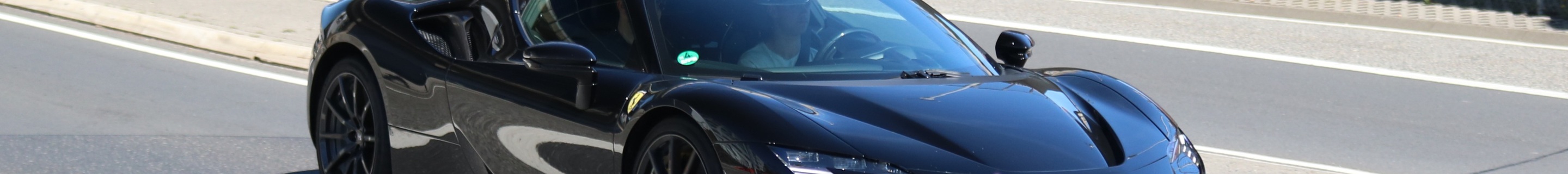 Ferrari SF90 Stradale Assetto Fiorano