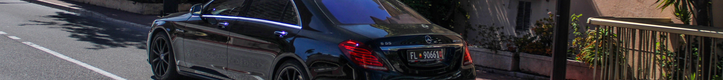 Mercedes-Benz S 65 AMG V222