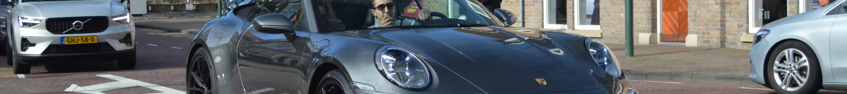 Porsche 992 Carrera 4S Cabriolet MkI