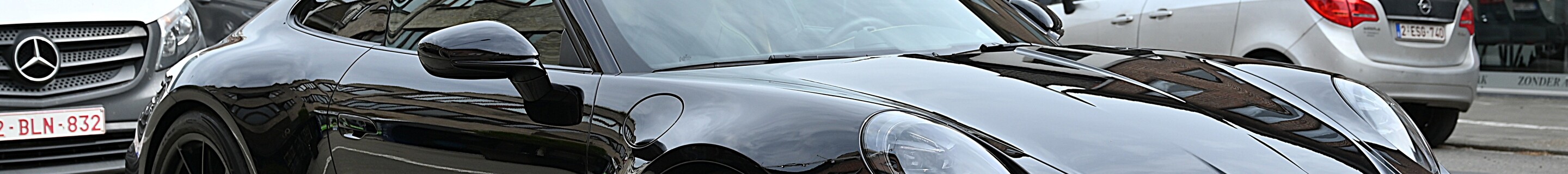 Porsche 992 GT3 Touring MkII