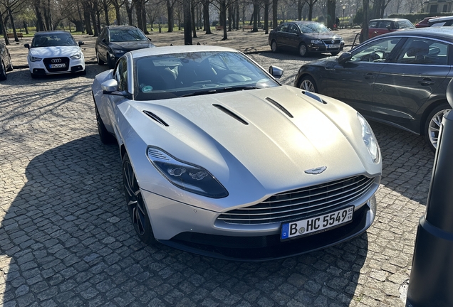 Aston Martin DB11