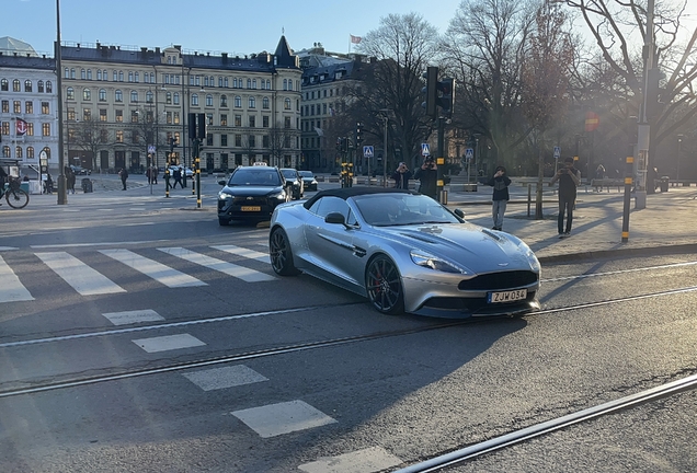 Aston Martin Vanquish Volante