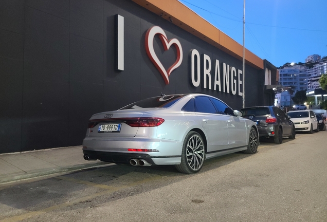 Audi S8 D5