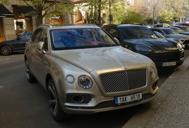 Bentley Bentayga V8