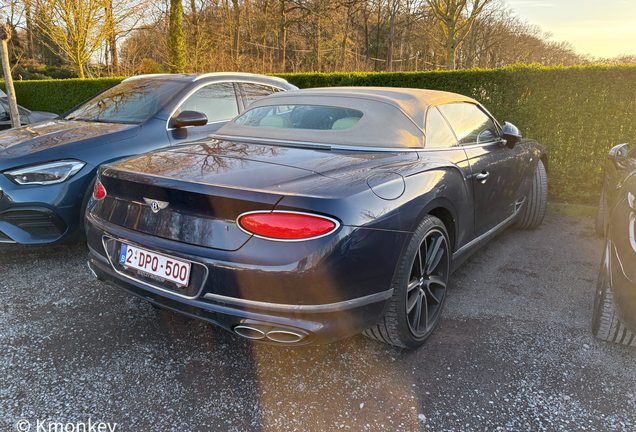 Bentley Continental GTC V8 2020