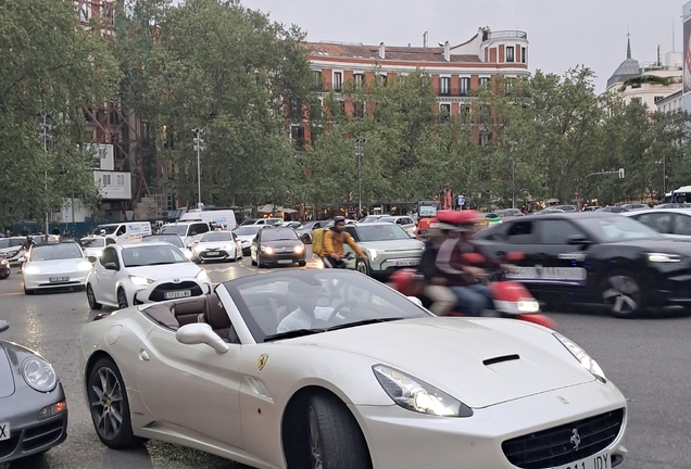 Ferrari California
