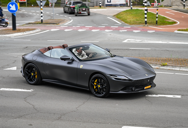 Ferrari Roma Spider