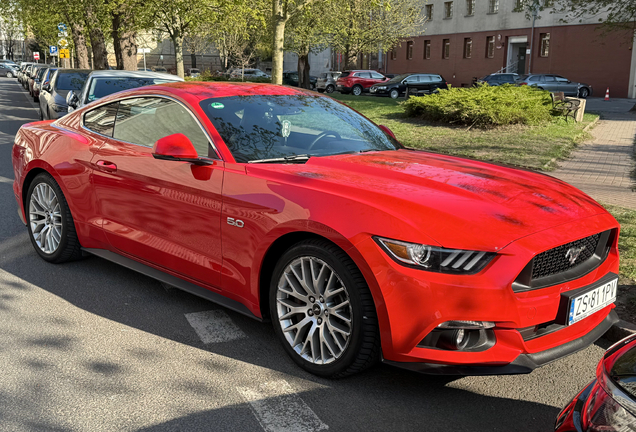 Ford Mustang GT 2015