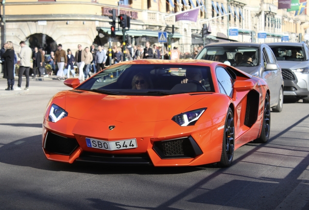 Lamborghini Aventador LP700-4