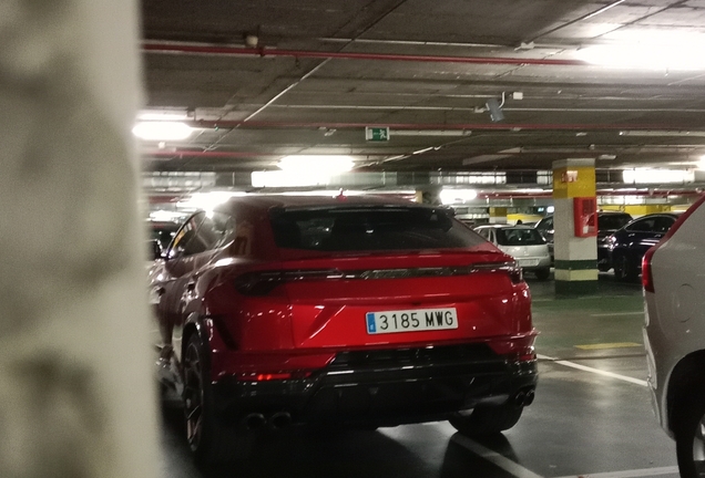 Lamborghini Urus Performante