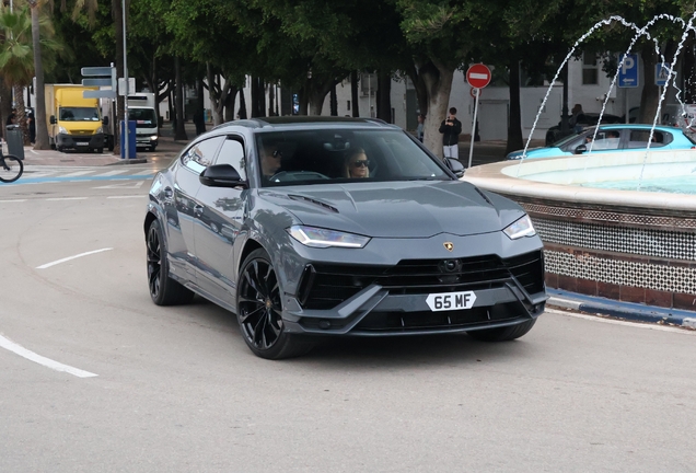 Lamborghini Urus S