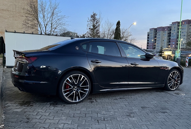Maserati Quattroporte Trofeo
