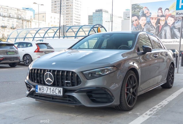Mercedes-AMG A 45 S W177