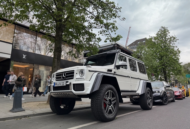 Mercedes-Benz G 500 4X4²