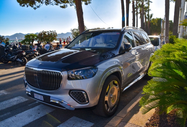 Mercedes-Maybach GLS 600 2024