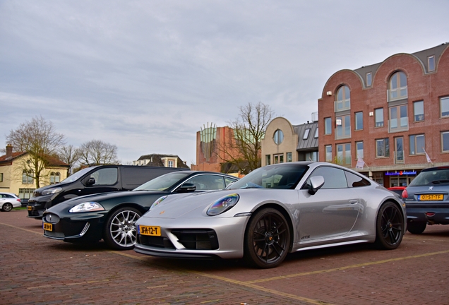 Porsche 992 Carrera 4 GTS MkI