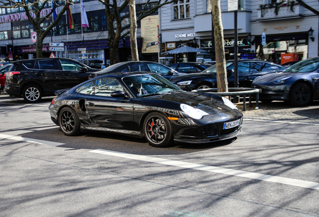 Porsche 996 Turbo