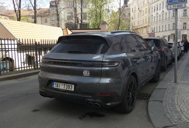 Porsche 9YA Cayenne GTS MkII
