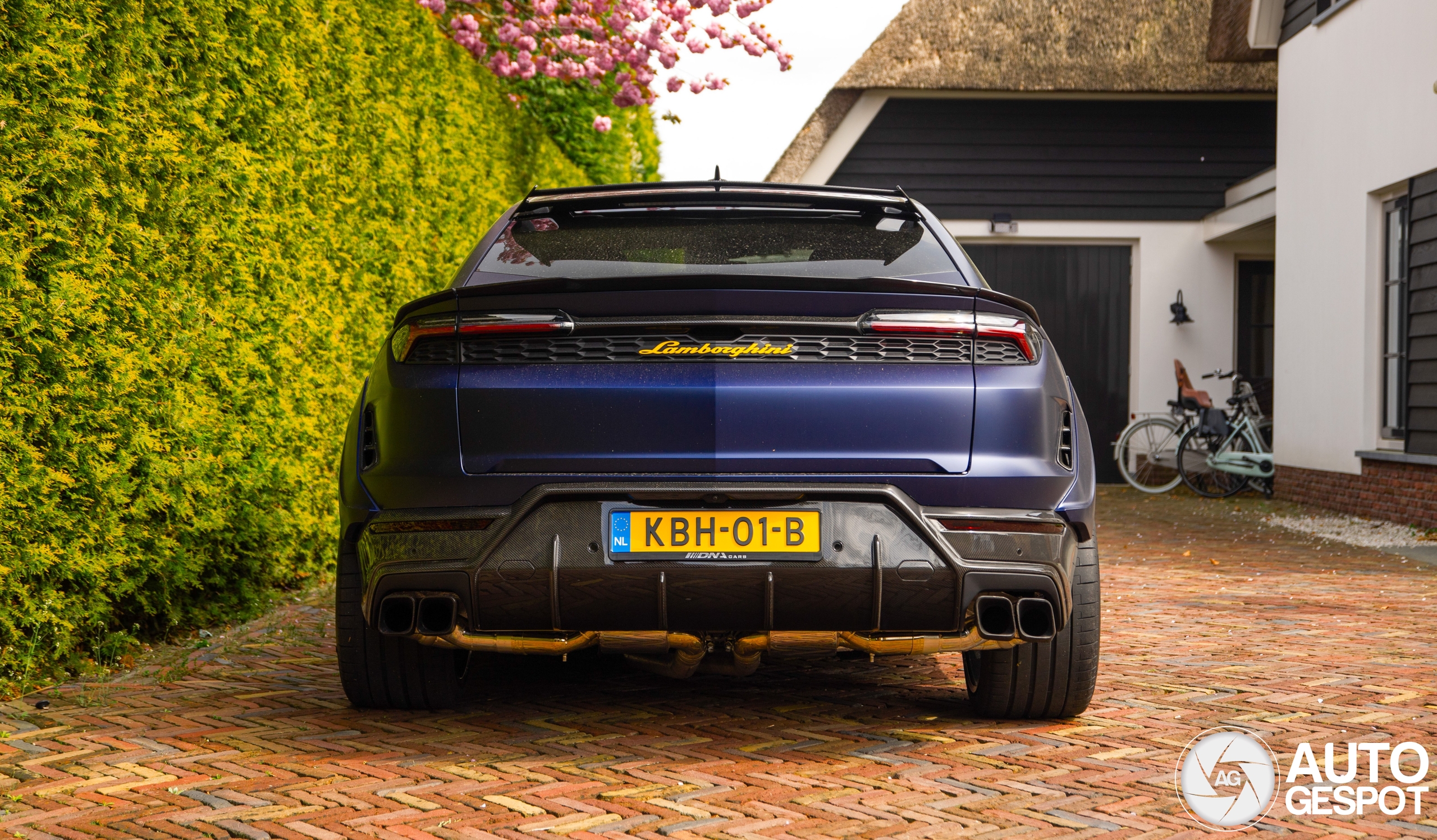 Lamborghini Urus SE met Novitec behandeling