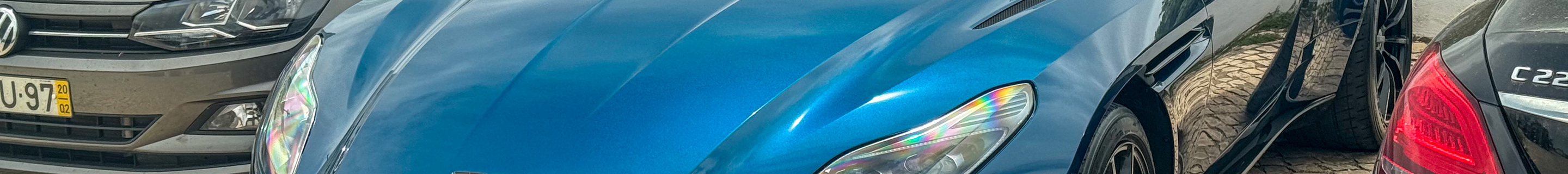 Aston Martin DB11 V8 Volante