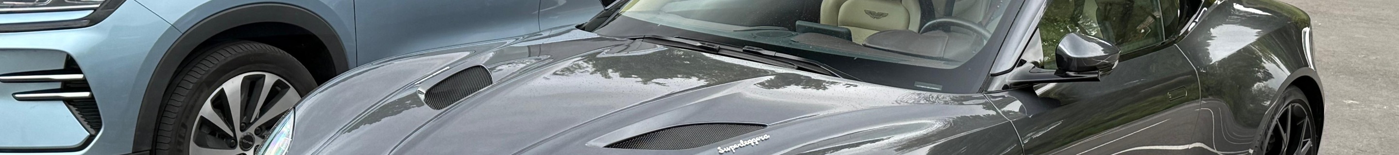 Aston Martin DBS Superleggera