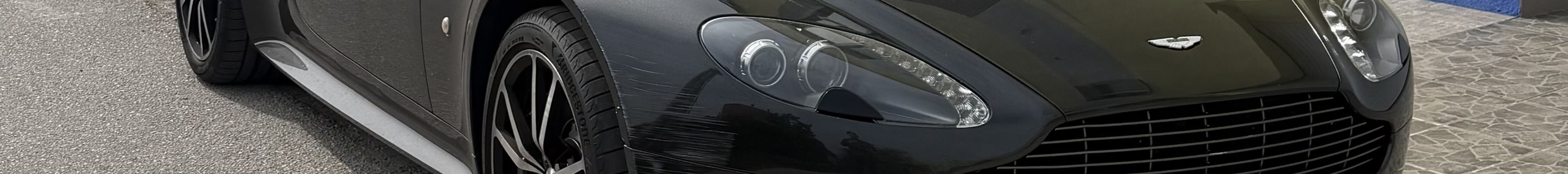 Aston Martin V8 Vantage S Roadster